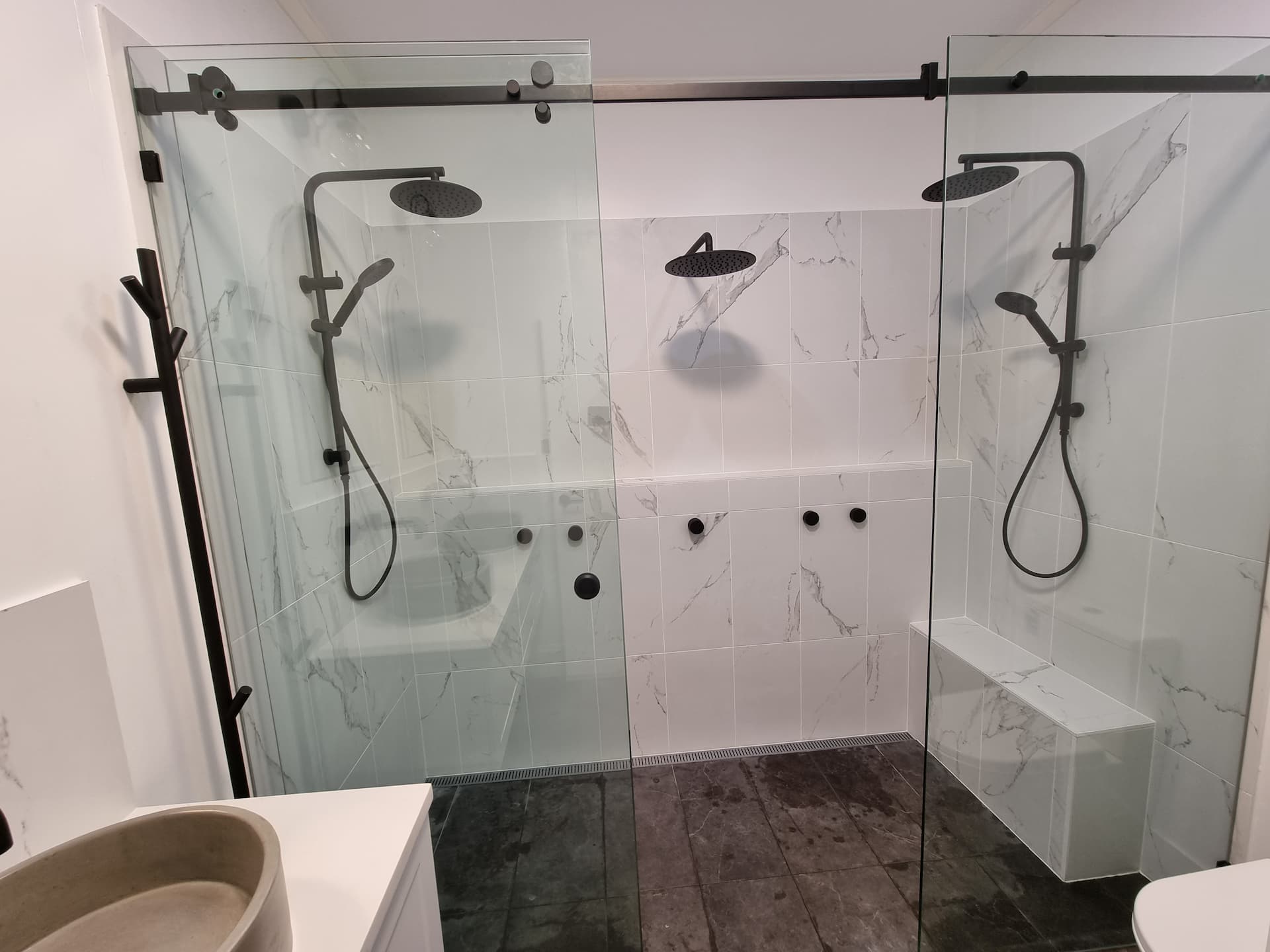 Shower Screens Toowoomba Darling Downs Glass & Security