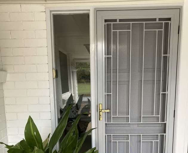 Window Repairs Toowoomba Darling Downs Glass & Security